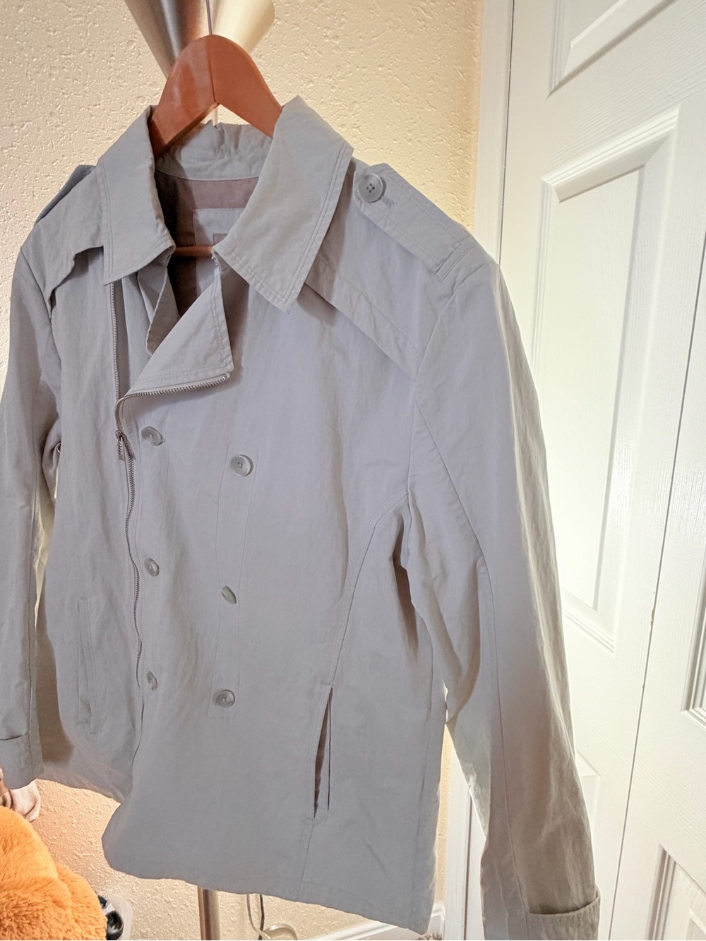 Calvin Klein Light Gray Double-Breasted Trench Coat - Picture 3 of 5